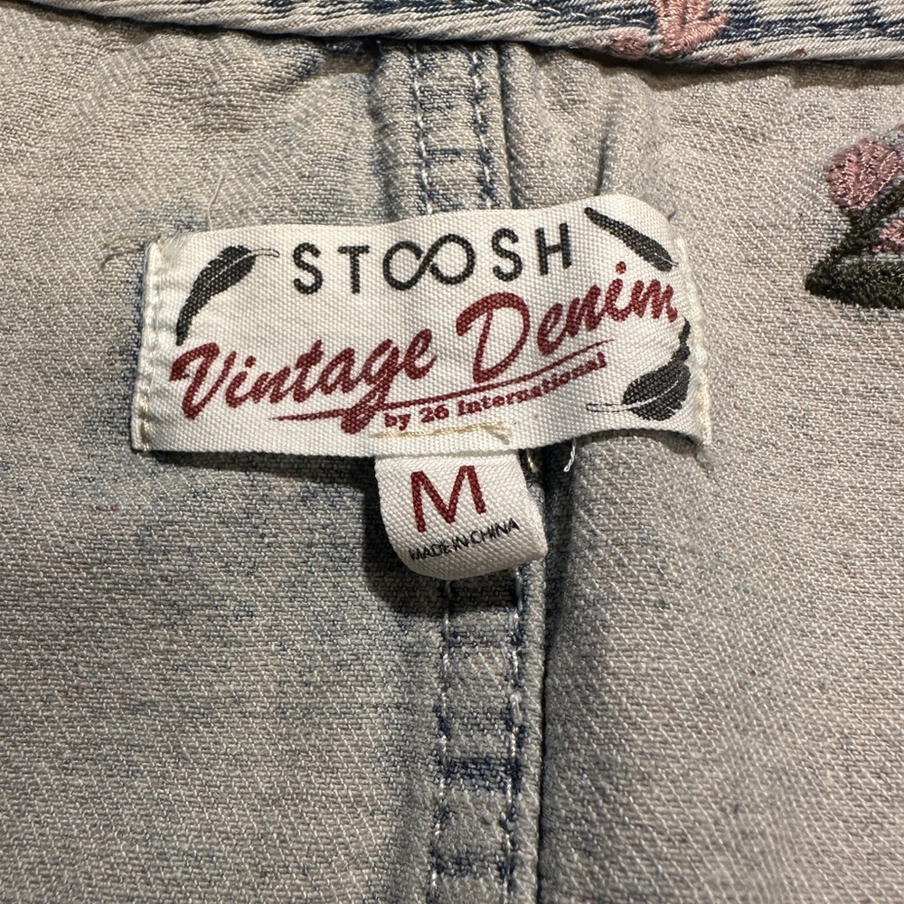 NWT Stoosh Denim Vest with pink floral embroidery - Picture 3 of 6